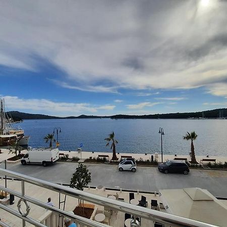 Ojdana Zivkovic Apartment Rogoznica  Bagian luar foto