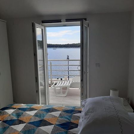 Ojdana Zivkovic Apartment Rogoznica  Bagian luar foto
